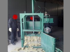 新疆棉花小型液压打捆机 棉花秸秆压塑打包机