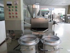 液压榨油机和螺旋榨油机  农村榨油机  压榨榨油机   胡麻榨油机设备  小型榨油机成套设备