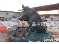 利鑫工艺品 直销景观园林及多种动物雕塑 青铜野猪造型 可来样定做