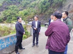 鹤壁市农业农村局督查镇安、柞水农村人居环境整治义务