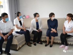 市委常委、宣传部部长刘天云到乌翠区走访慰劳贫穷党员