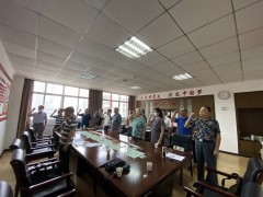 市农业农村局老干支部“听党话、感党恩、跟党走”主题党日活动