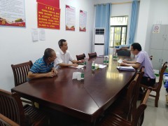 市农技中心到崖州区农业农村局督导农村常住居民收入目的义务落实情况