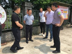 市农业农村局党组书记倪林督导雨城区、名山区茶叶买卖市场疫情防控义务