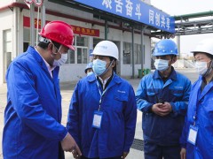 泰州泰州市政府门户网站 泰州要闻 泰州市委书记史立军以“四不两直”方式专题督查疫情时期的安全消费和复工复产义务