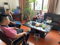 青云谱区商务局到前万村停止农村个人产权制度变革任务督查