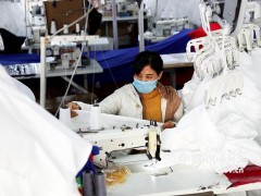 纳溪区7个扶贫车间复工助上千村民家门口失业