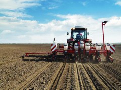 春耕前，给农机做个“体检”-营口鹤壁市农业农村局