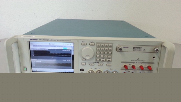 回收泰克 AWG70001B 二手AWG70001