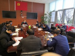 让党旗飘扬在春耕消费第一线