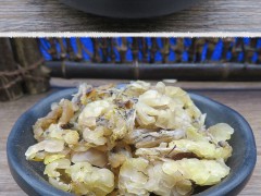 林蛙油特级林蛙油块油手扒林蛙块油