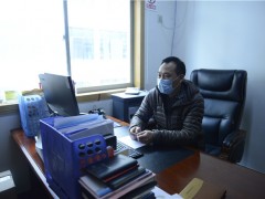 守旧农业直播课堂  农民教育迈入新阶段