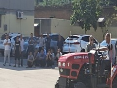 渭南：澄城县农机监理站组织农机驾驶员展开实操考试确保全县农机安全消费