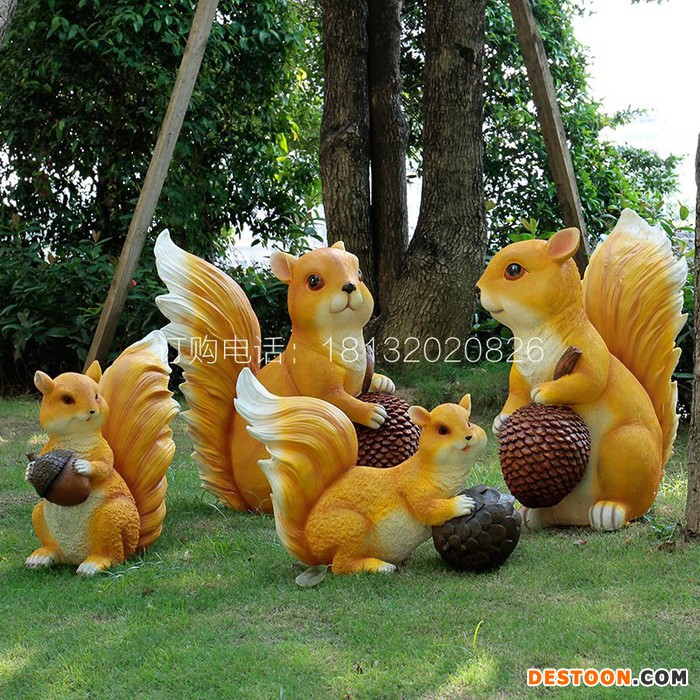 玻璃钢玩松子狐狸  公园仿真动物摆件