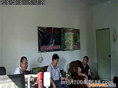 怎么样吸引客人来消费养殖杂交野兔