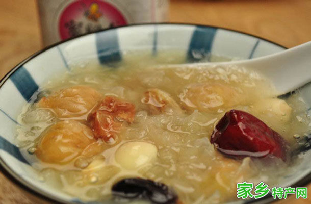 清汤银耳 -山东济南市特产