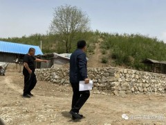 督导危房改造，进步脱贫质量