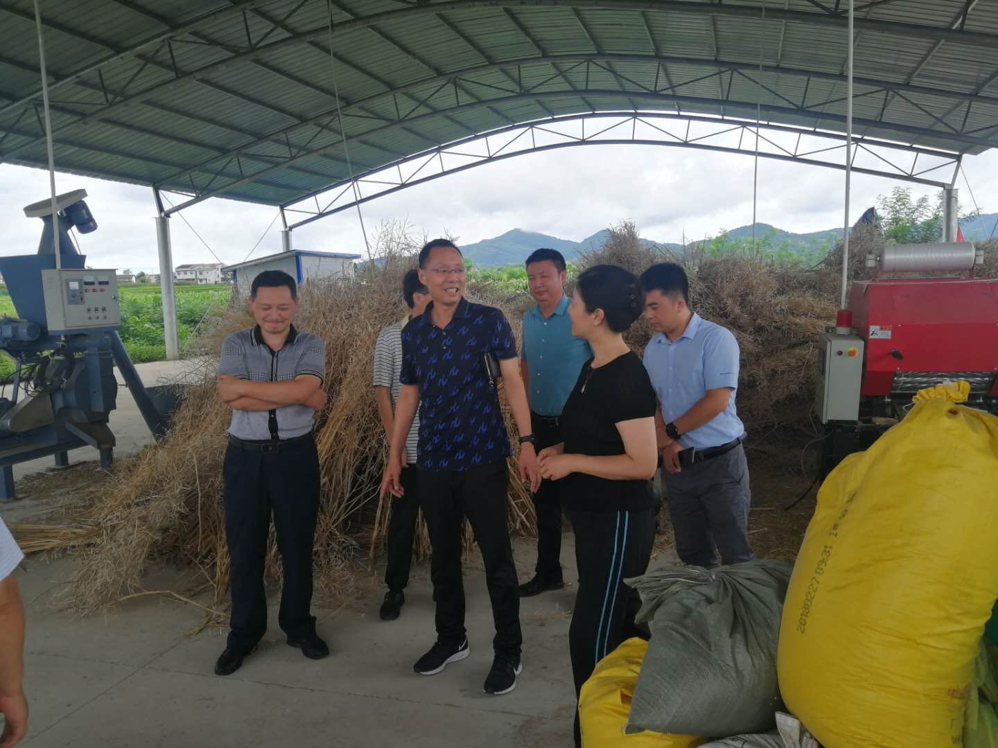 e998efead6ca9535b10d6bff753bd95.jpg e998efead6ca9535b10d6bff753bd95.jpg