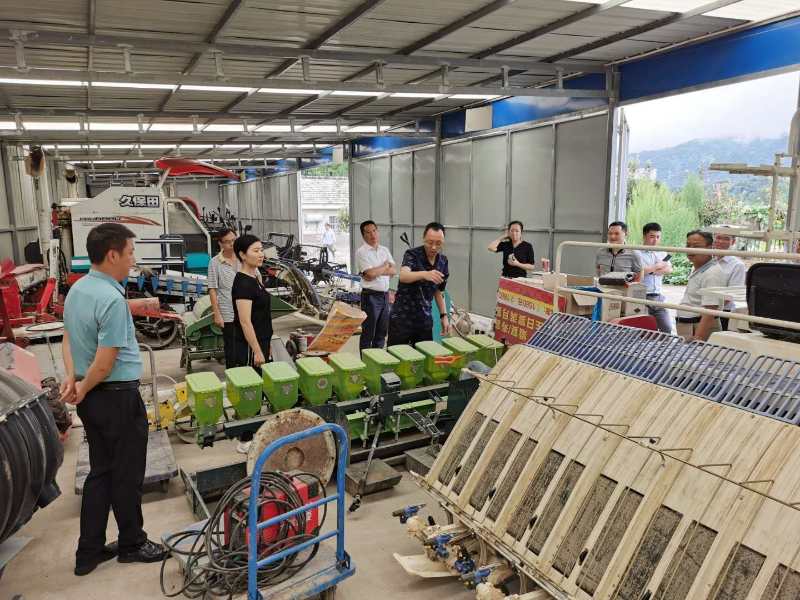 2ba6d71f47b61828bd46fe0fb7f285e.jpg 2ba6d71f47b61828bd46fe0fb7f285e.jpg