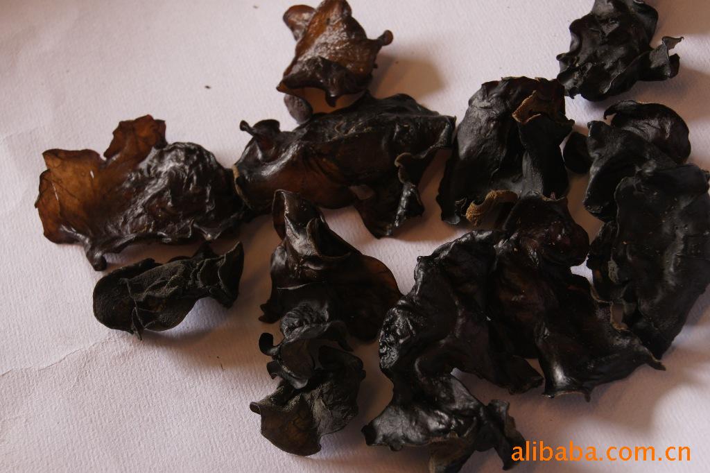供应  大兴安岭特产爽滑  B二C最好产品  质量非常好 东北黑木耳
