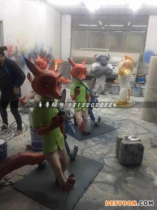 玻璃钢卡通狐狸雕塑