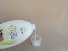 牛奶沐浴露牛奶滋养沐浴乳洗澡用沏味纯正持久魅力四射