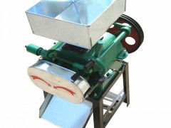 济宁强鹏小麦花豆压扁机 荞麦豆扁机 小麦压扁机 大豆粮食挤扁机