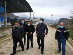 胡书龙在小气县督导疫情防控义务时强调：我们当前要办好“三桩大事”