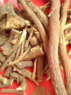 甘草（蜜草，甜草根）补脾益气 缓急止痛...