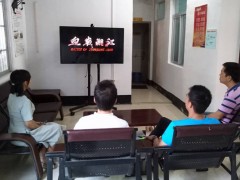 市农机推行站党支部展开十月份主题党日活动