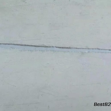 华通机场跑道灌缝胶符合设计要求弹性回复好