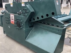 鳄鱼式角钢剪切机 鳄鱼式液压鳄鱼剪板机 鳄鱼剪