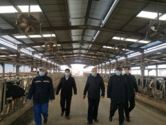 结合执法强管控 联防联动战“疫”情