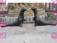 大型铸铜河豚海狮海洋动物雕塑价格树林铜雕精品铸造厂