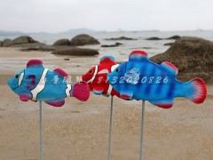 玻璃钢热带草鱼 和美女  公园景观雕塑