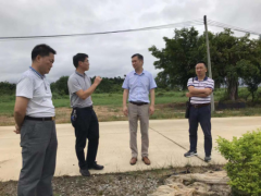 市农业农村综合服务中心到绿湖园艺公司调研指导