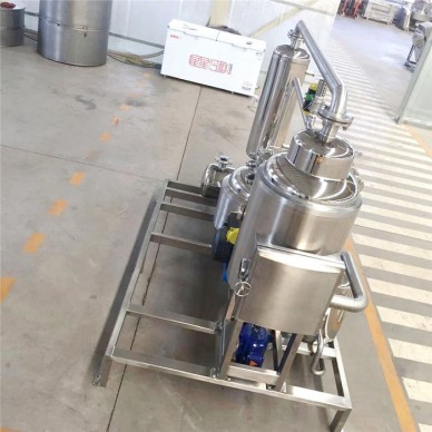 厂家生产真空低温油炸机 果蔬脆片低温油炸机 水产品低温油炸设备 欢迎咨询