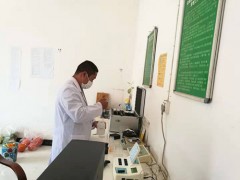 勐满农业中心随机抽样检测援助疫情的农产品