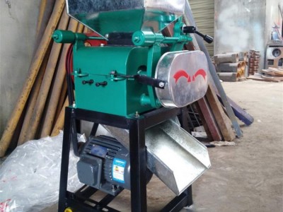 苏州  黄豆压扁机 酿酒公用粮食挤扁机