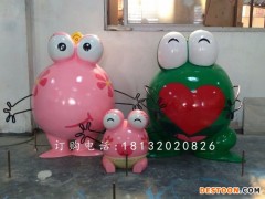 卡通绿豆蛙雕塑，玻璃钢绿豆蛙  卓景雕塑