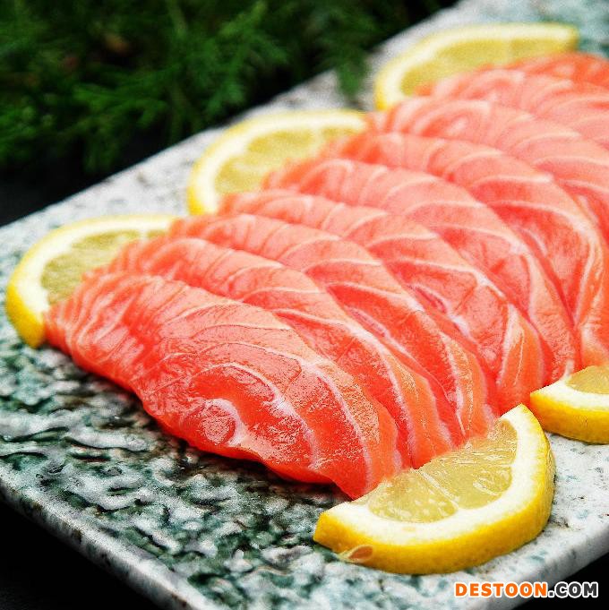 大连三文鱼 冰鲜三文鱼 餐饮用去头 去骨半条装 三文鱼批发 需要预约