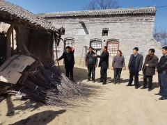 延安：扶贫义务心头系  春风十里送暖和