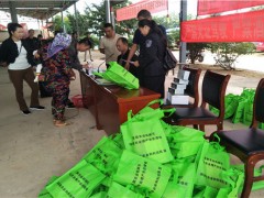 国度惠农政策和农机平安宣传进村寨