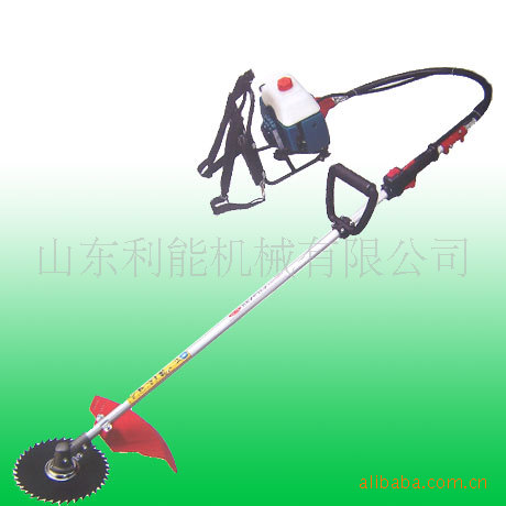 供应背负式BG330割灌机，小型玉米收割机