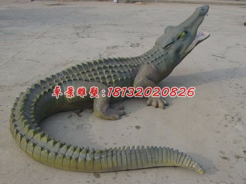仿真鳄鱼雕塑，玻璃钢鳄鱼雕塑