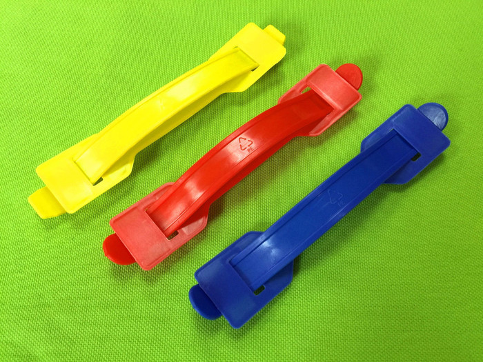 现货供应江苏环保拎手提手扣纸箱把手塑胶拎手