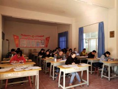 勐遮镇科技党支部召开专题组织生活会