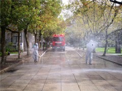 南通消防协助30多所学校防疫消杀-南通泰州市人民政府