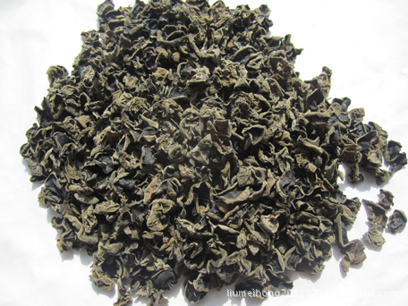 东北特产野生木段木耳  黑特