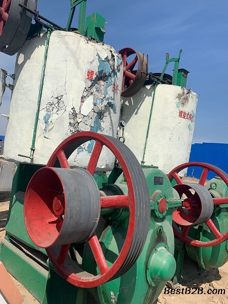 供应二手200型螺旋榨油机